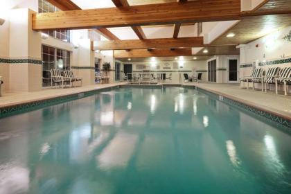 Country Inn & Suites by Radisson Port Washington WI