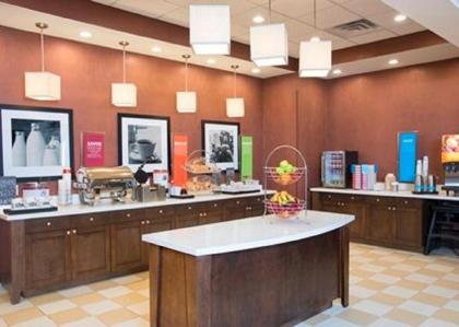 Hampton Inn Kalamazoo - image 8