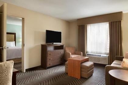 Homewood Suites by Hilton Kalamazoo-Portage - image 14