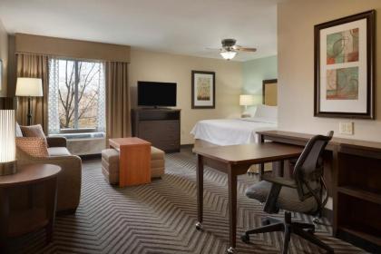 Homewood Suites by Hilton Kalamazoo-Portage - image 5