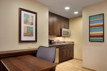 Homewood Suites by Hilton Kalamazoo-Portage - image 7