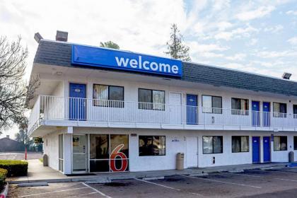 Hotel in Porterville California