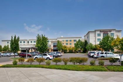 Residence Inn by Marriott Portland Airport at Cascade Station - image 4