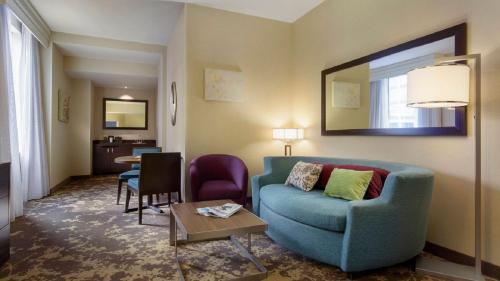 Courtyard Marriott Portland City Center - image 3