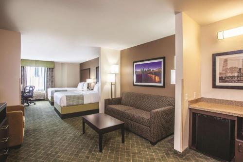 La Quinta by Wyndham Portland Airport - image 2