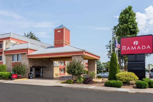 Ramada by Wyndham Portland - main image