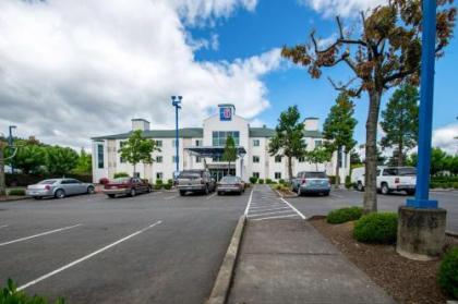 Motel 6-Portland OR - North - image 5