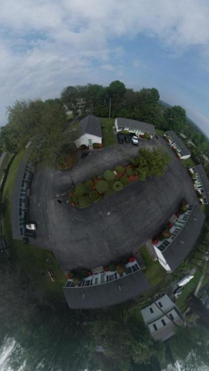 Founder's Brook Motel and Suites - image 15