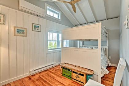 Waterfront Portsmouth Cottage 8 Mi From Newport! - image 15