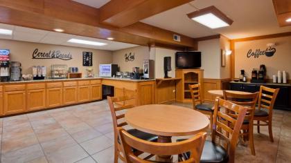 SureStay Plus Hotel by Best Western Poteau - image 8