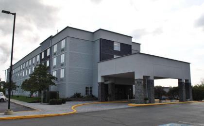 Best Western Plus Executive Residency Pottstown - image 9