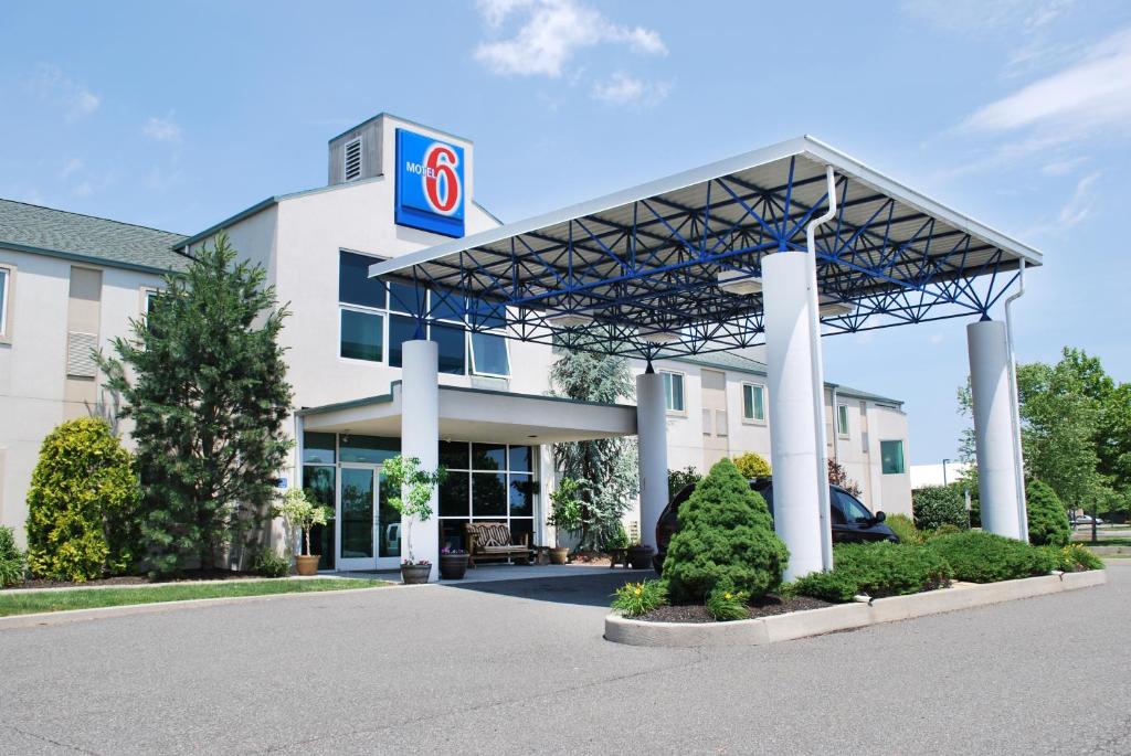 Motel 6-Pottstown PA - image 4