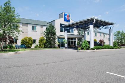 Motel 6-Pottstown PA - image 5