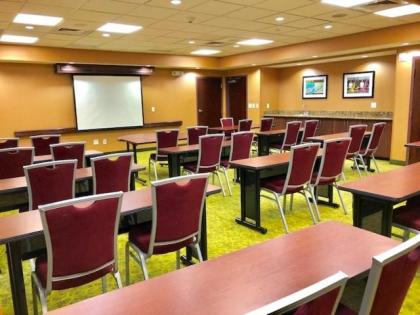 Hampton Inn & Suites Poughkeepsie - image 14