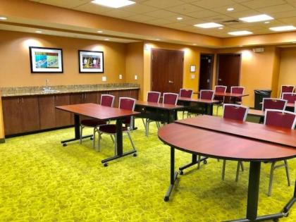 Hampton Inn & Suites Poughkeepsie - image 15