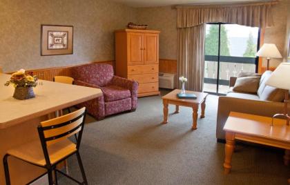 Poulsbo Inn & Suites - image 12