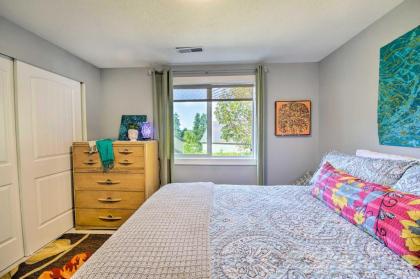 Rejuvenating Poulsbo Home with Meditation Space - image 3