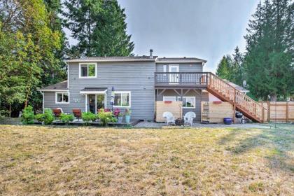 Rejuvenating Poulsbo Home with Meditation Space - image 9