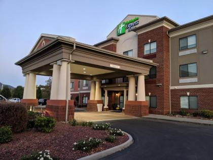 Holiday Inn Express Hotel  Suites Claypool Hill  Richlands Area an IHG Hotel Pounding mill