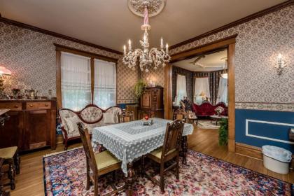 Conner House Bed and Breakfast - image 12