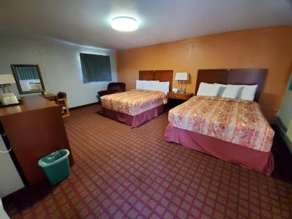 Economy Inn - image 7