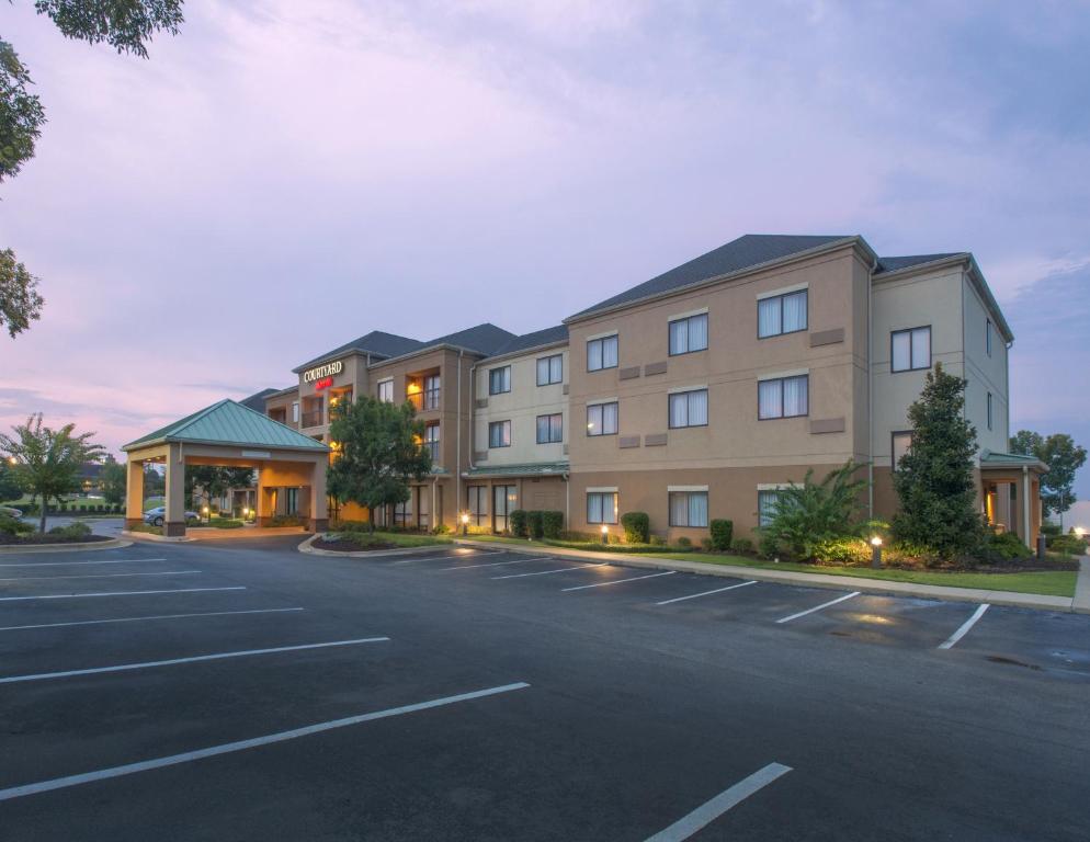 Courtyard by Marriott Montgomery Prattville - image 4