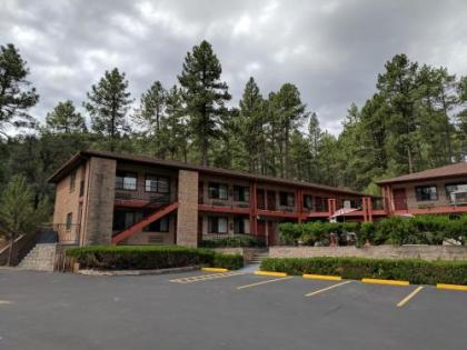 Days Inn Ponderosa Pines - image 3