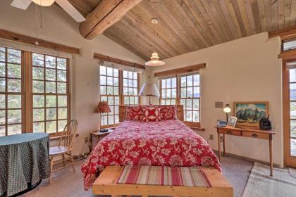 Bright Prescott Studio with Thumb Butte Views! - image 11