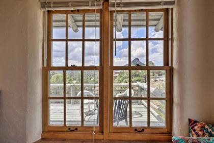 Bright Prescott Studio with Thumb Butte Views! - image 12