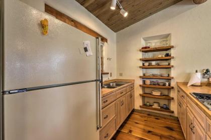 Bright Prescott Studio with Thumb Butte Views! - image 14