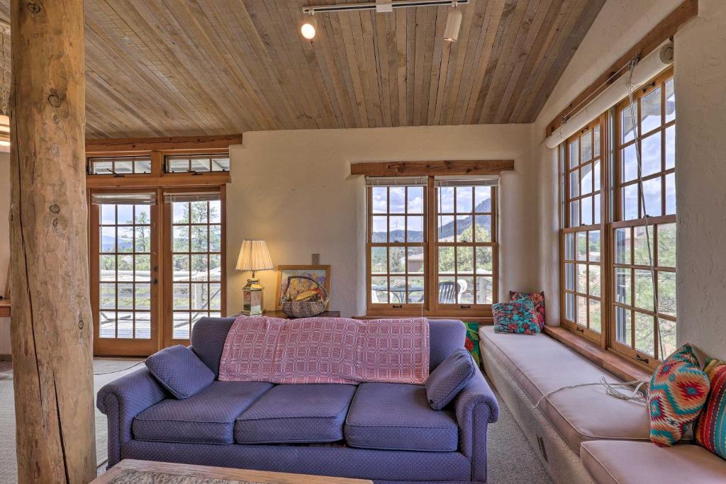 Bright Prescott Studio with Thumb Butte Views! - image 7