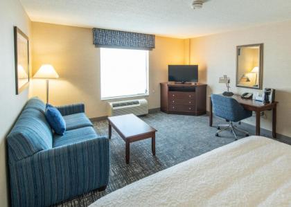 Hampton Inn Presque Isle - image 18