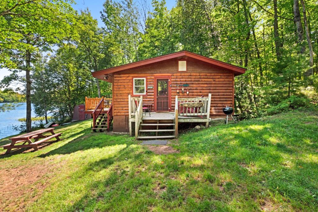 Walleye Cabin - image 5