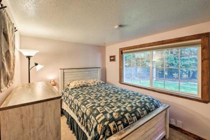 Quaint Priest Lake Cabin with Patio Less Than 1Mi to Lake - image 13