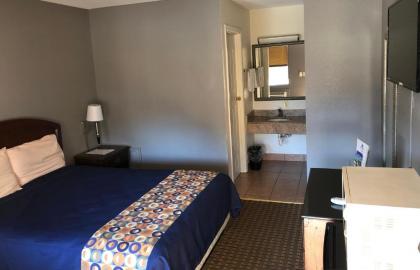 Americas Best Value Inn-Princess Anne - image 2