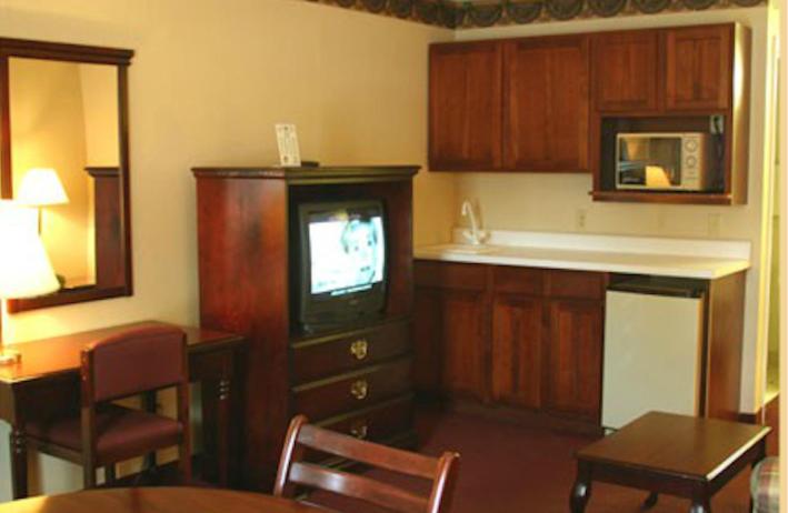 Stratton Inn - image 2