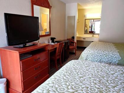 Days Inn by Wyndham Princeton - image 2