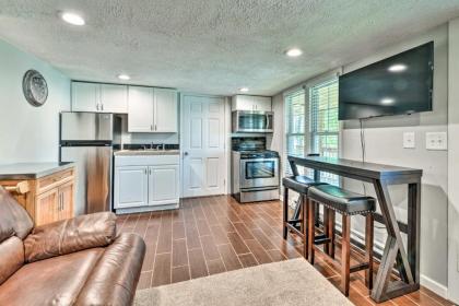 Pet-Friendly Princeton Apt with Private Porch! - image 8