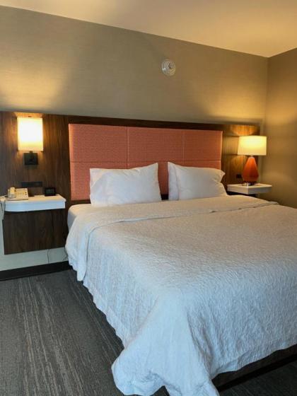 Hampton Inn Princeton - image 18