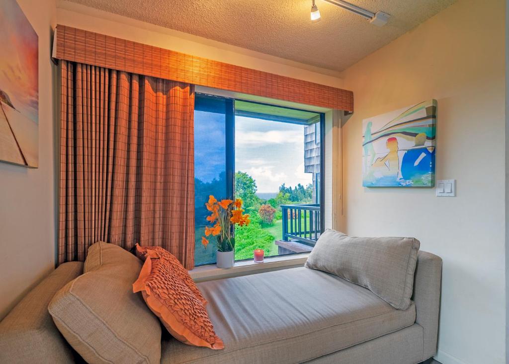 Sealodge B4 - affordable cute ocean view perfect romantic getaway - image 4