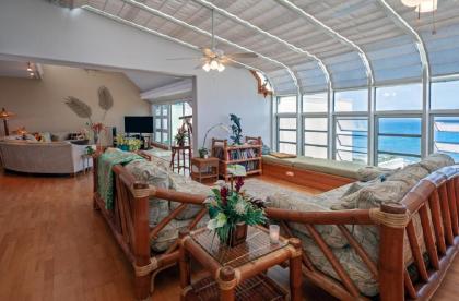 Puu Poa 405- 2000sf of oceanfront privacy whale watcher's dream! - image 2