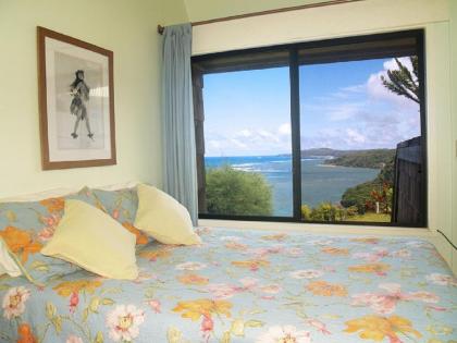 Sealodge J1-ground floor with oceanfront views king bed pool & more - image 12