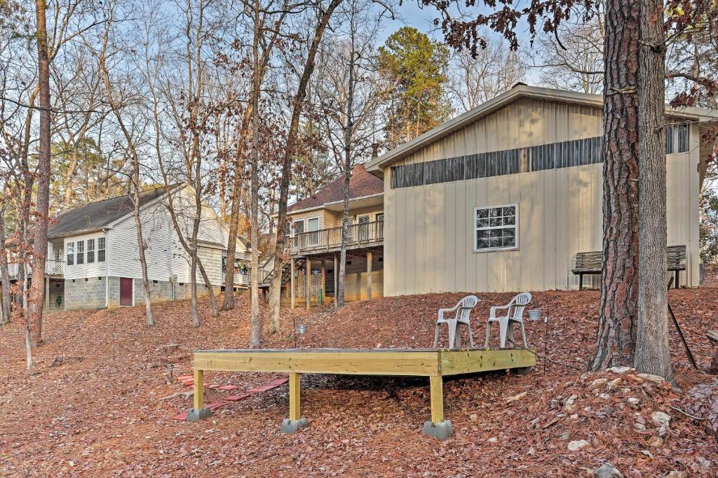 Lake Murray Home with Kayaks 13 Mi to Dreher Island! - image 2