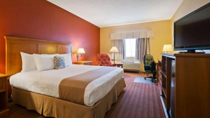 Best Western Plus The Inn at Horse Heaven - image 3