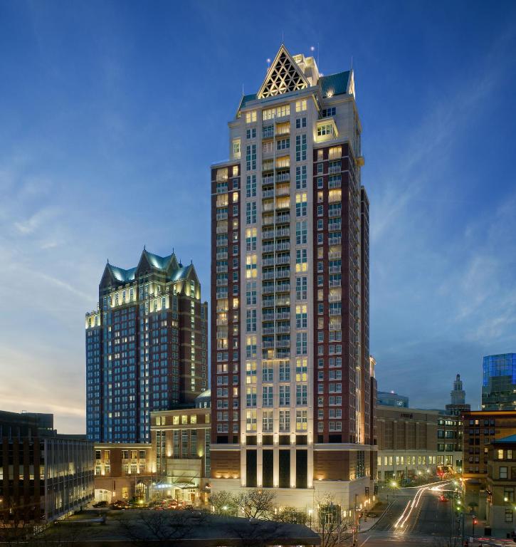 Omni Providence - main image