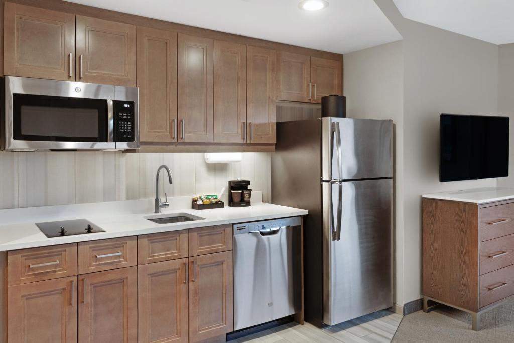 Homewood Suites By Hilton Providence - image 3