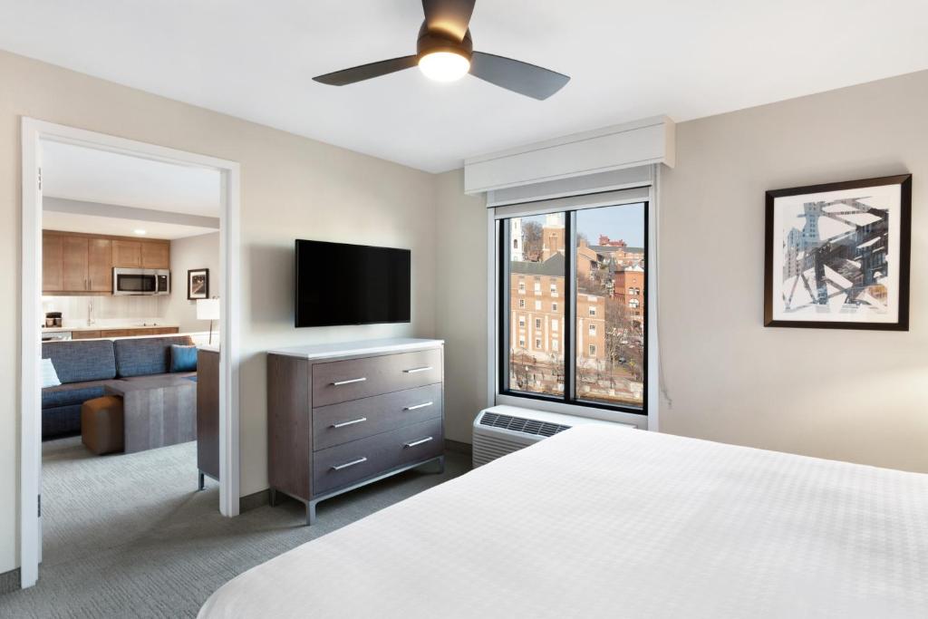 Homewood Suites By Hilton Providence - image 4