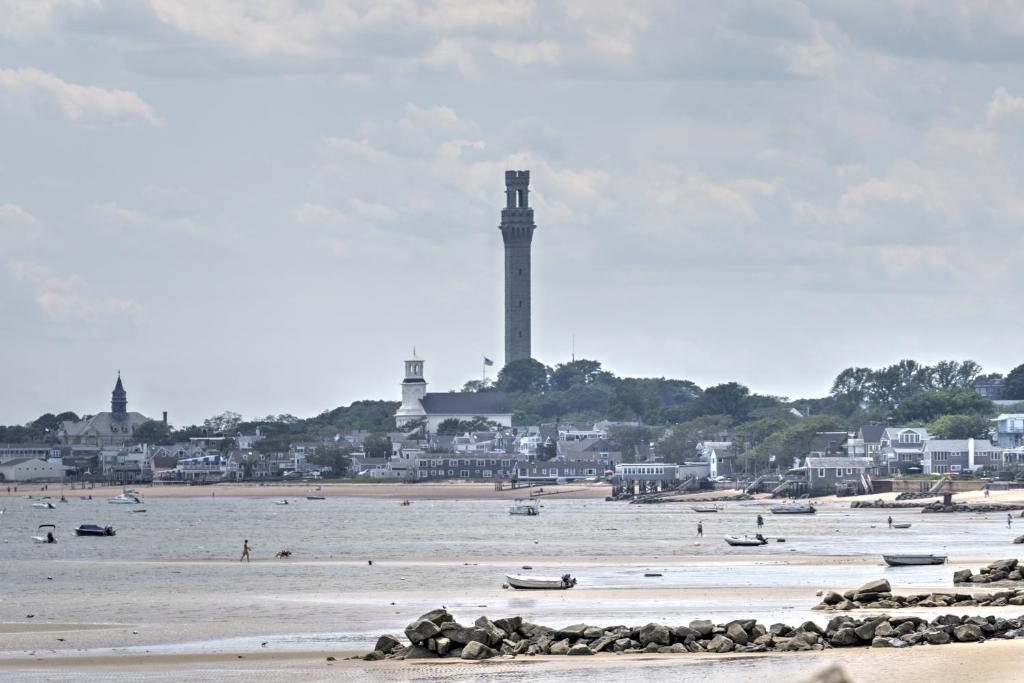 Provincetown Suites - image 5