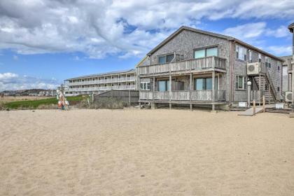 Provincetown Getaway with Private Beach Access! - image 10