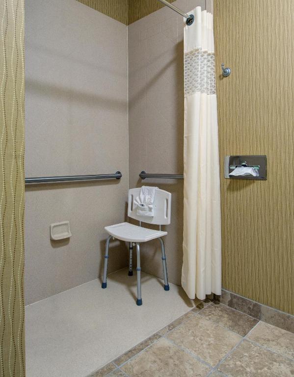 Hampton Inn Provo - image 3